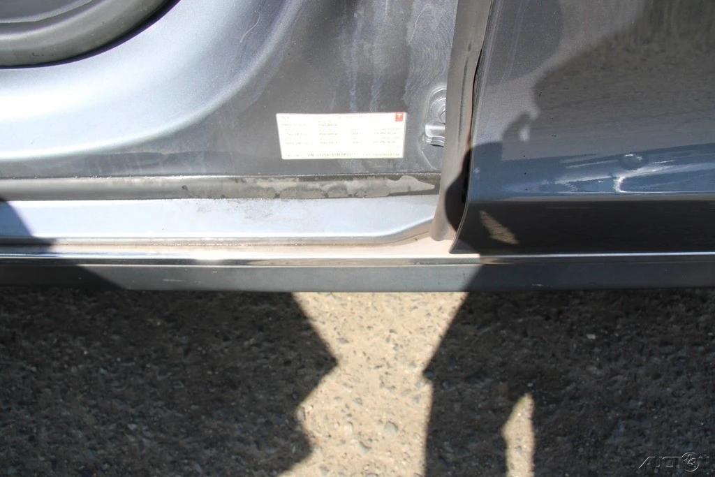 2014 Tesla Model S - Image 12 of 21