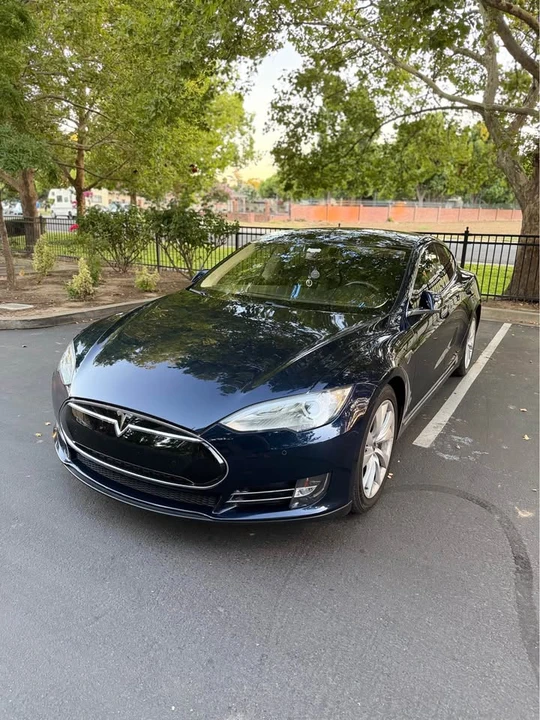 2014 Tesla Model S - Image 3 of 11