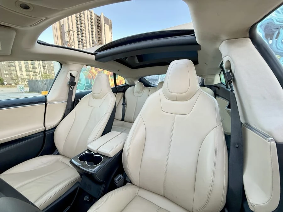 2014 Tesla Model S - Image 16 of 31