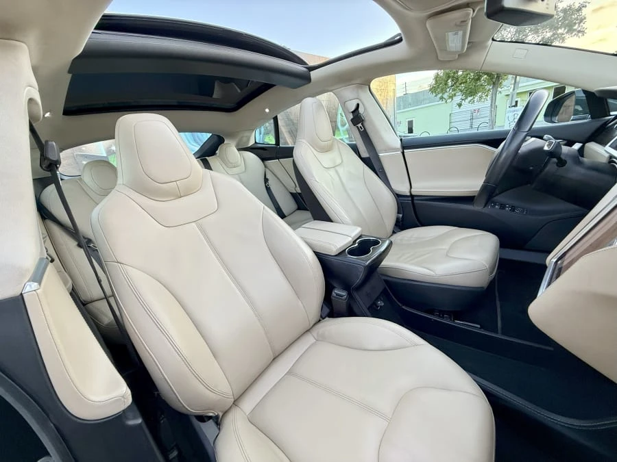 2014 Tesla Model S - Image 18 of 31