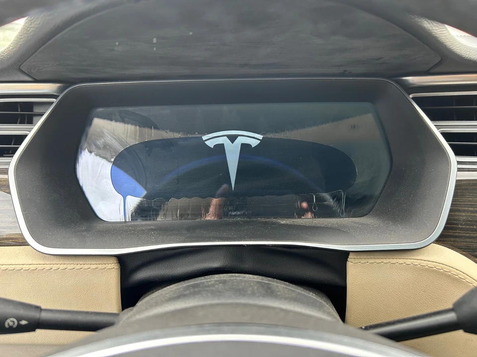 2014 Tesla Model S - Image 18 of 18