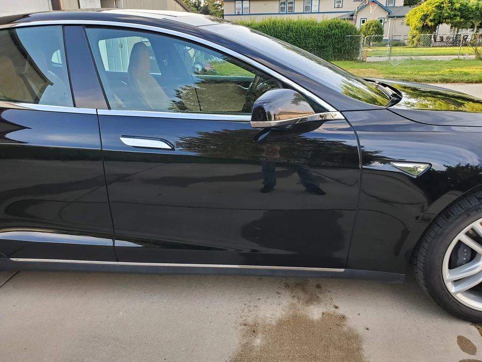 2014 Tesla Model S - Image 31 of 31