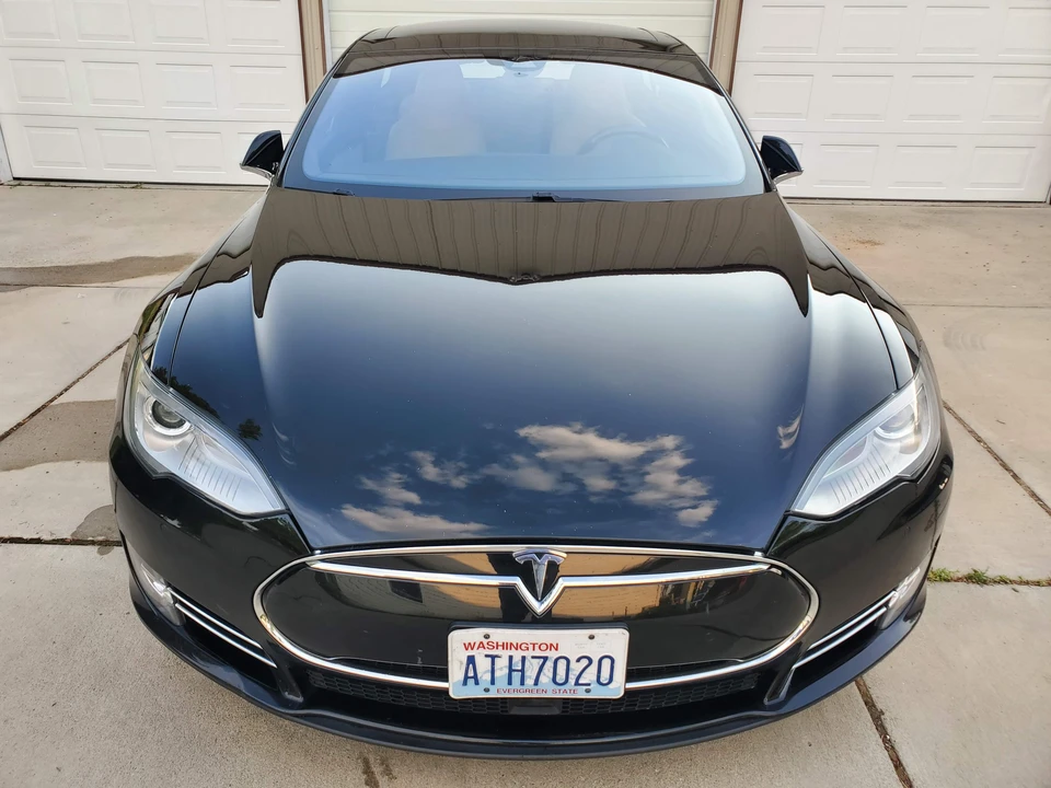 2014 Tesla Model S - Image 6 of 31