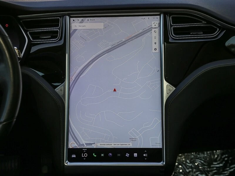2014 Tesla Model S - Image 19 of 21