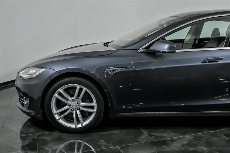 2014 Tesla Model S - Image 6 of 21