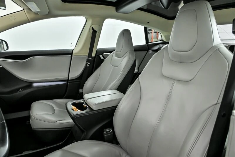 2014 Tesla Model S - Image 18 of 21