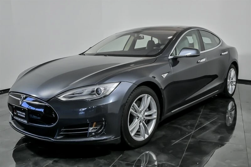 2014 Tesla Model S - Image 5 of 21