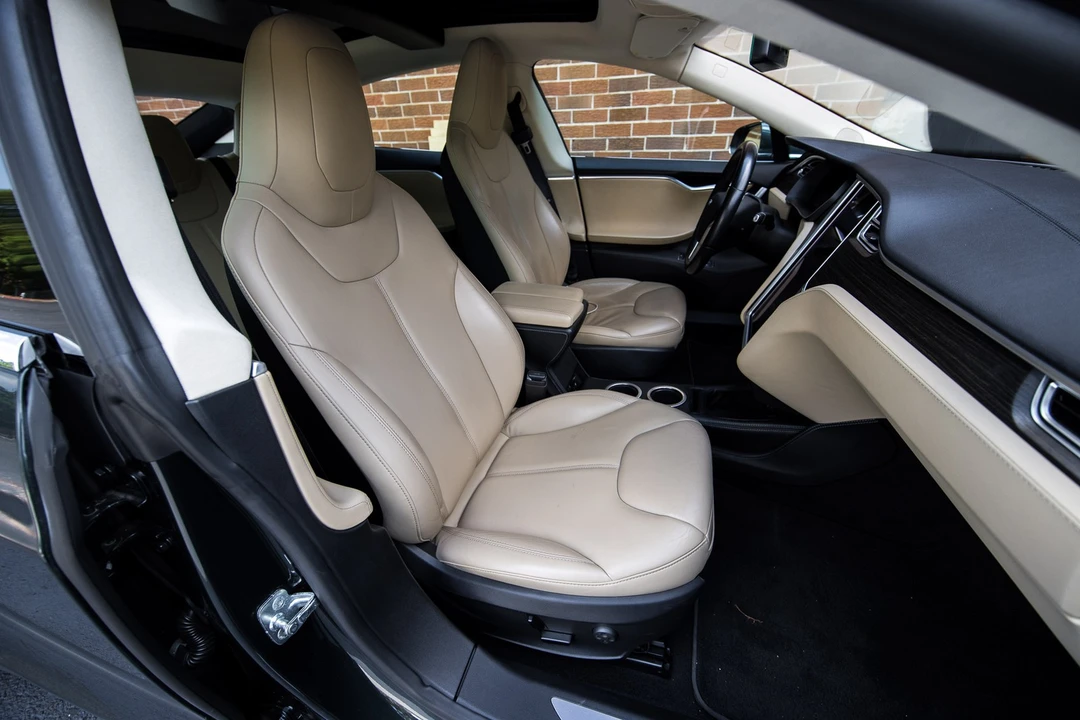 2014 Tesla Model S - Image 11 of 21