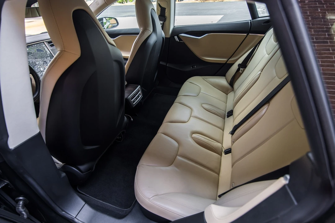2014 Tesla Model S - Image 14 of 21