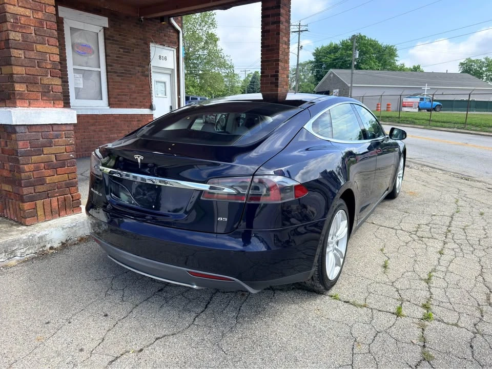2014 Tesla Model S - Image 7 of 21