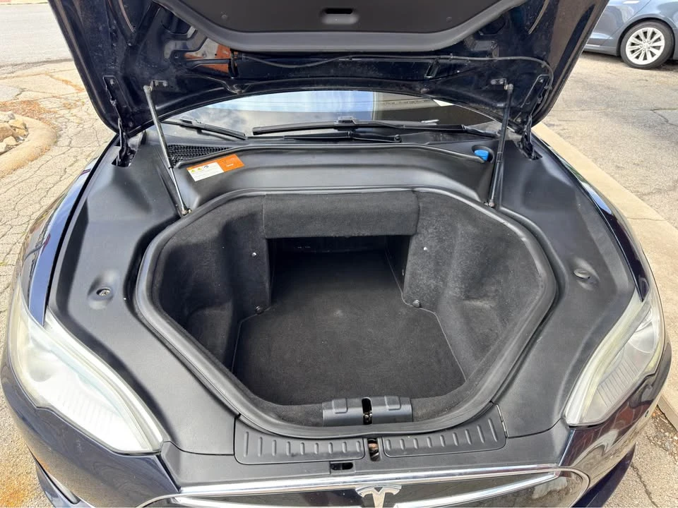 2014 Tesla Model S - Image 11 of 21
