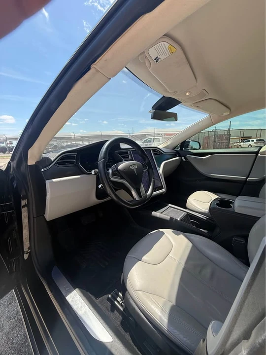 2014 Tesla Model S - Image 7 of 16