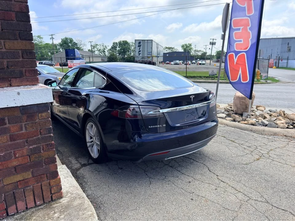 2014 Tesla Model S - Image 5 of 21