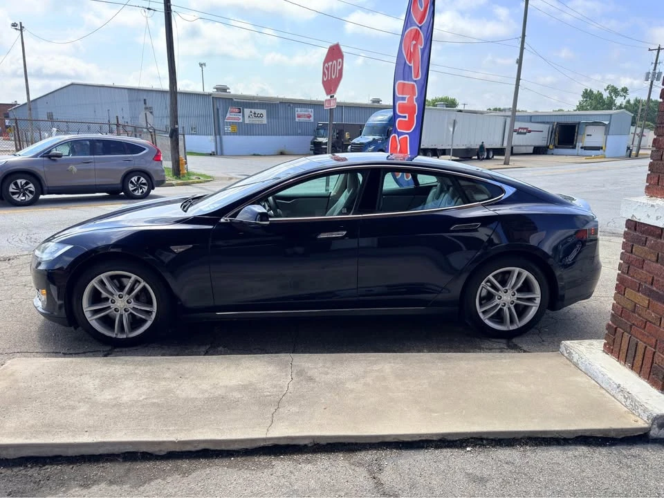 2014 Tesla Model S - Image 4 of 21