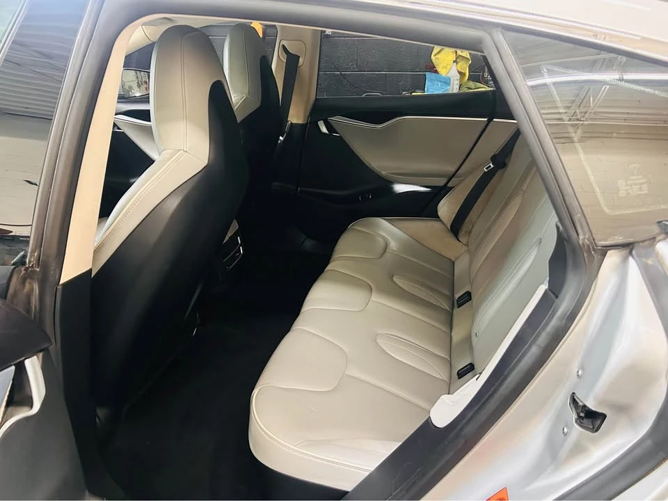 2014 Tesla Model S - Image 8 of 16