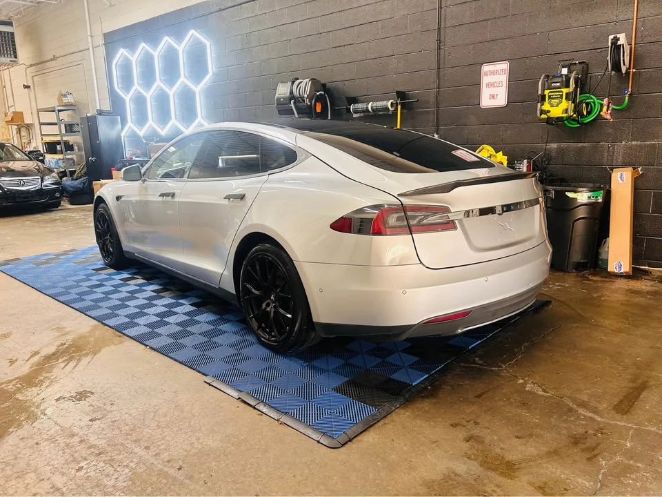 2014 Tesla Model S - Image 6 of 16