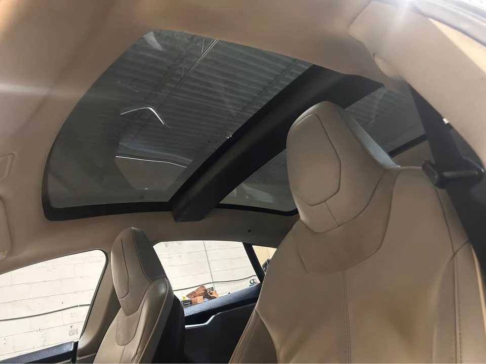 2014 Tesla Model S - Image 14 of 16
