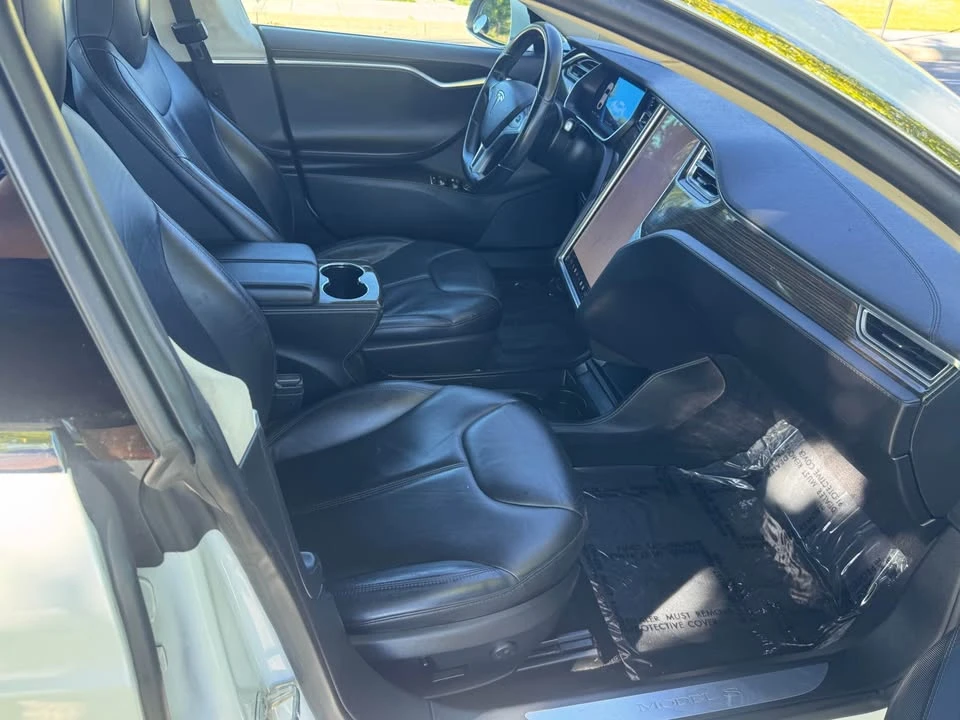 2014 Tesla Model S - Image 12 of 16