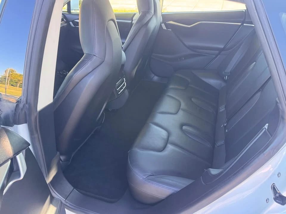 2014 Tesla Model S - Image 14 of 16
