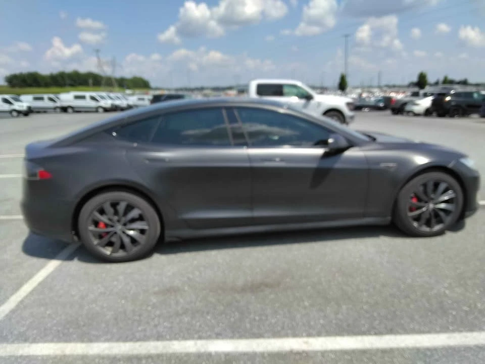 2014 Tesla Model S - Image 10 of 16