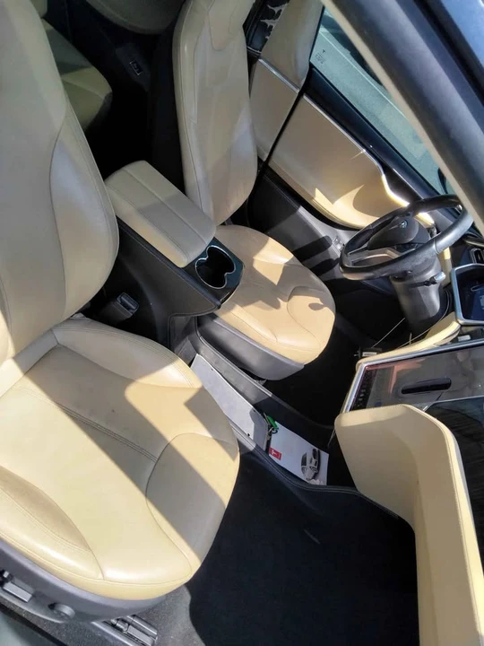 2014 Tesla Model S - Image 12 of 16