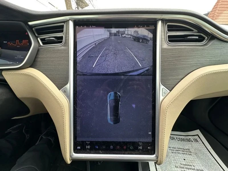2014 Tesla Model S - Image 12 of 12