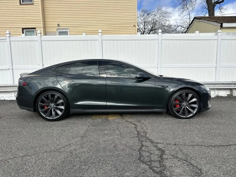 2014 Tesla Model S - Image 8 of 12