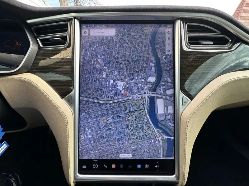 2014 Tesla Model S - Image 12 of 12