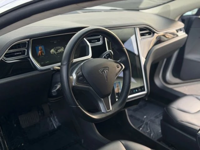 2014 Tesla Model S - Image 16 of 21