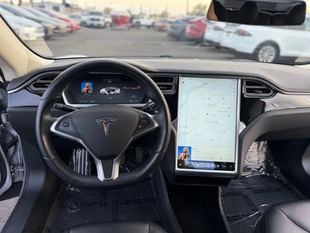 2014 Tesla Model S - Image 15 of 21