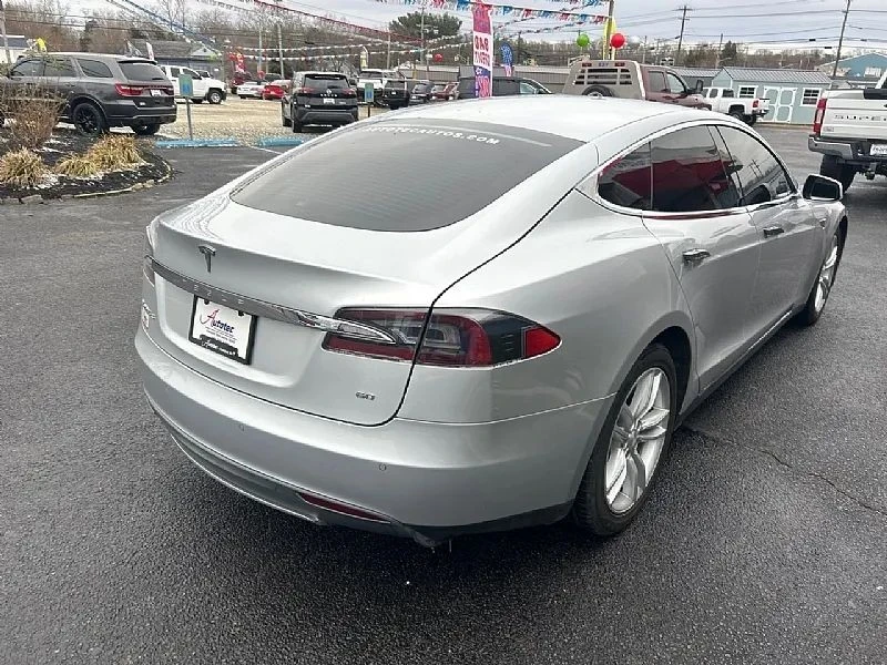 2014 Tesla Model S - Image 3 of 12