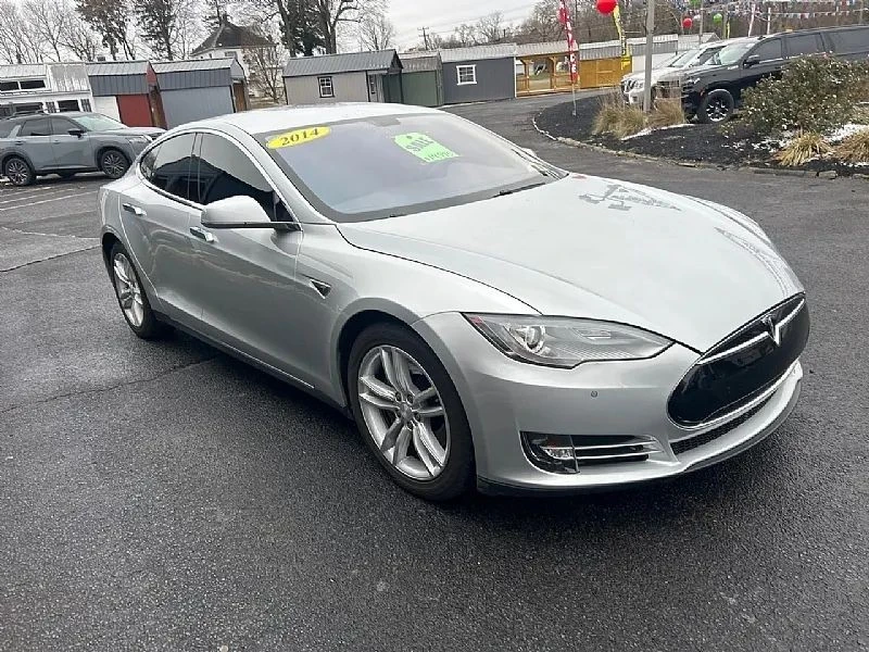 2014 Tesla Model S - Image 2 of 12