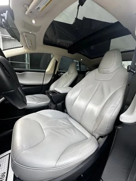 2014 Tesla Model S - Image 10 of 12