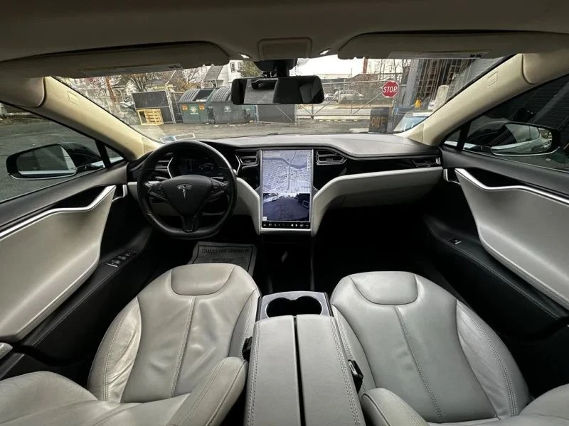 2014 Tesla Model S - Image 6 of 12