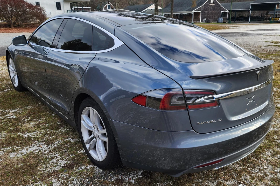 2014 Tesla Model S - Image 4 of 31