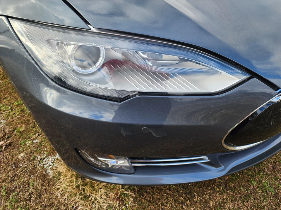 2014 Tesla Model S - Image 10 of 31