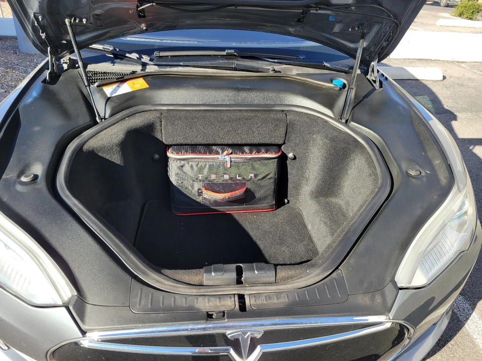 2014 Tesla Model S - Image 12 of 21