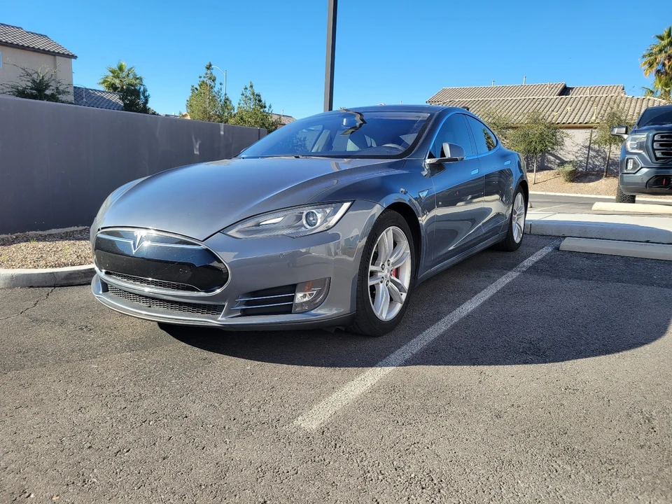 2014 Tesla Model S - Image 3 of 20
