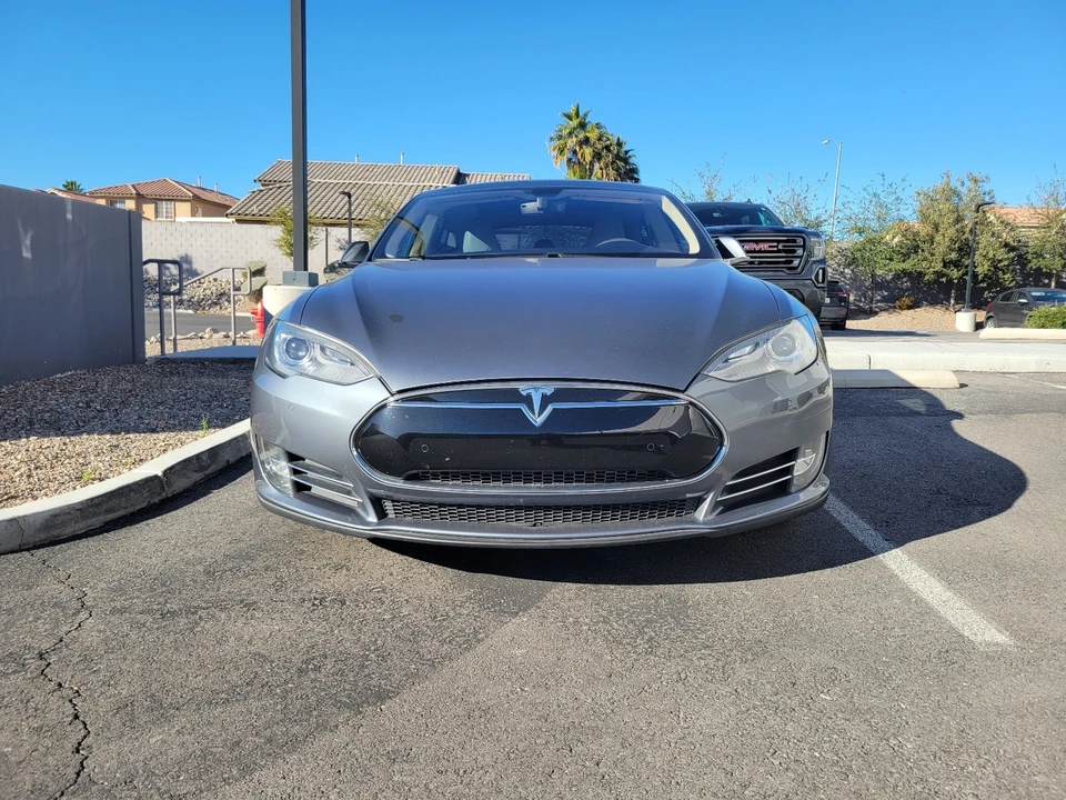 2014 Tesla Model S - Image 21 of 21