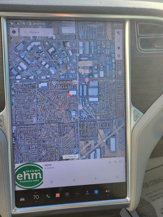 2014 Tesla Model S - Image 18 of 20