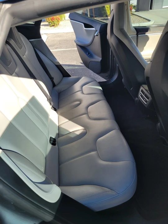 2014 Tesla Model S - Image 16 of 21