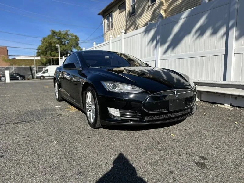 2014 Tesla Model S - Image 3 of 12