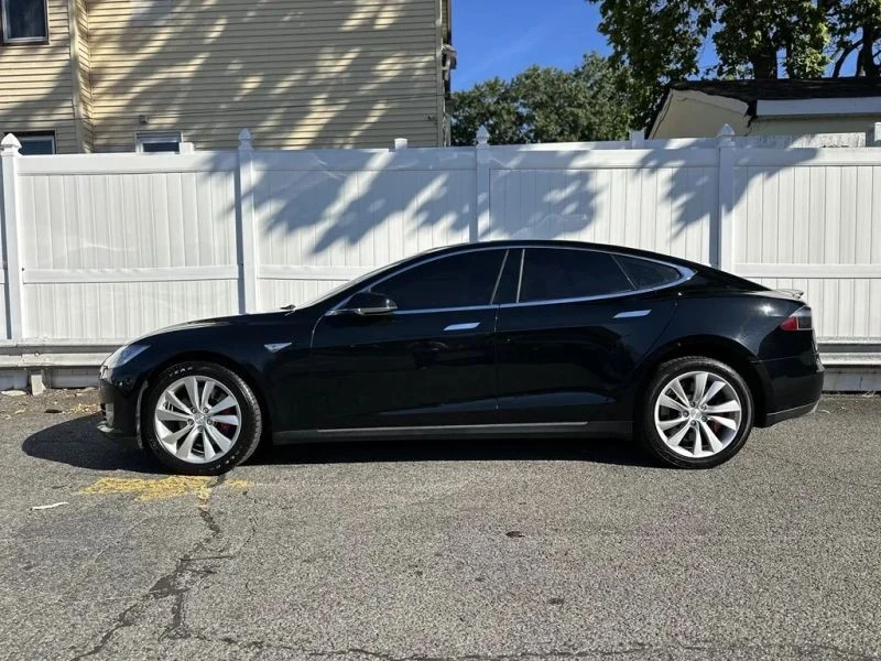 2014 Tesla Model S - Image 4 of 12