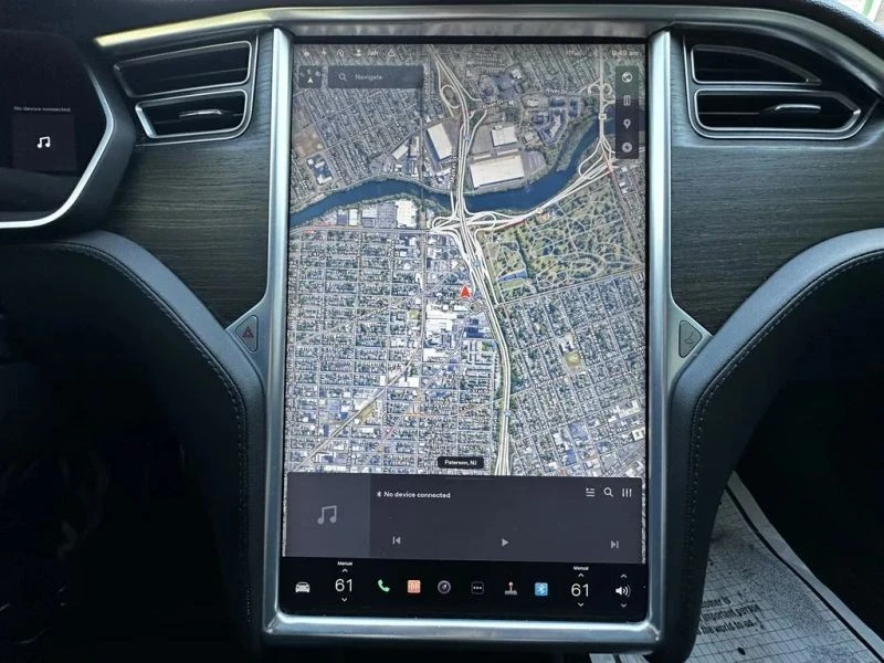 2014 Tesla Model S - Image 12 of 12