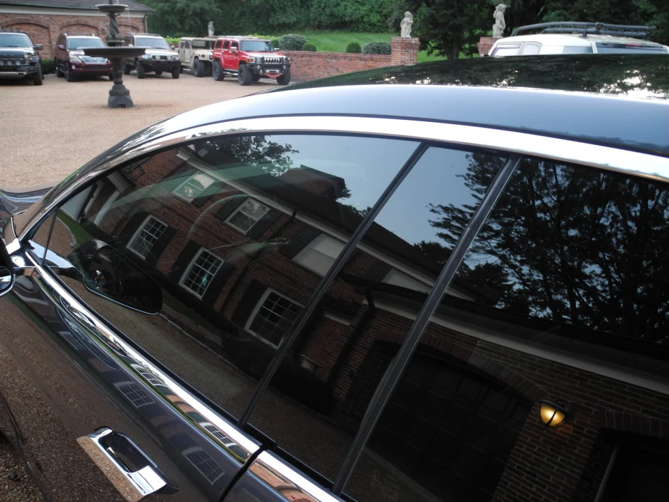 2014 Tesla Model S - Image 30 of 31