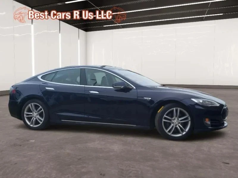 2014 Tesla Model S - Image 9 of 12
