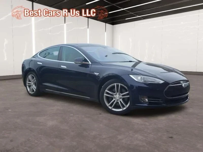 2014 Tesla Model S - Image 8 of 12