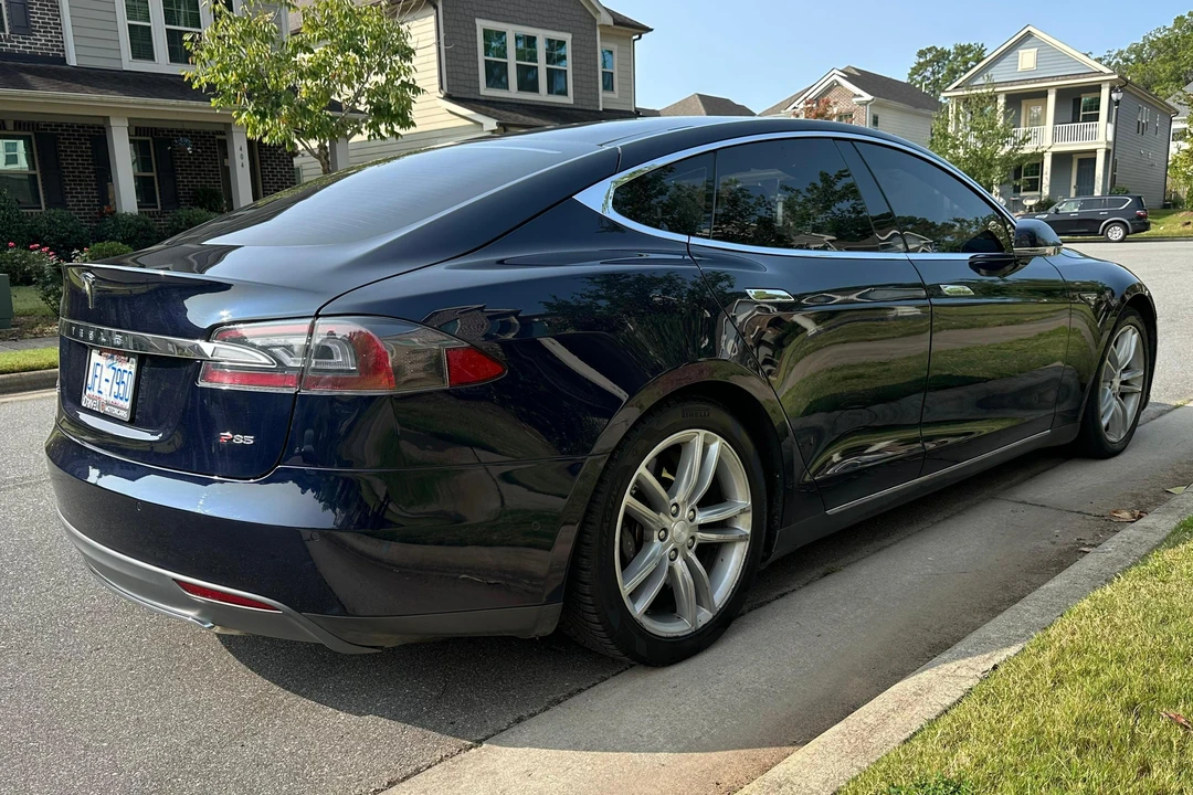 2014 Tesla Model S - Image 4 of 31