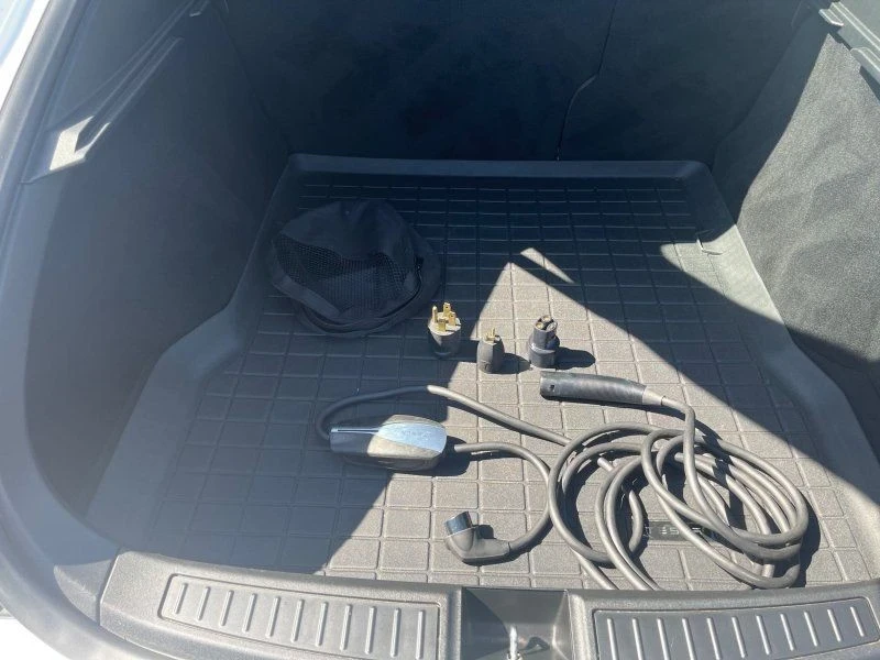 2014 Tesla Model S - Image 20 of 21