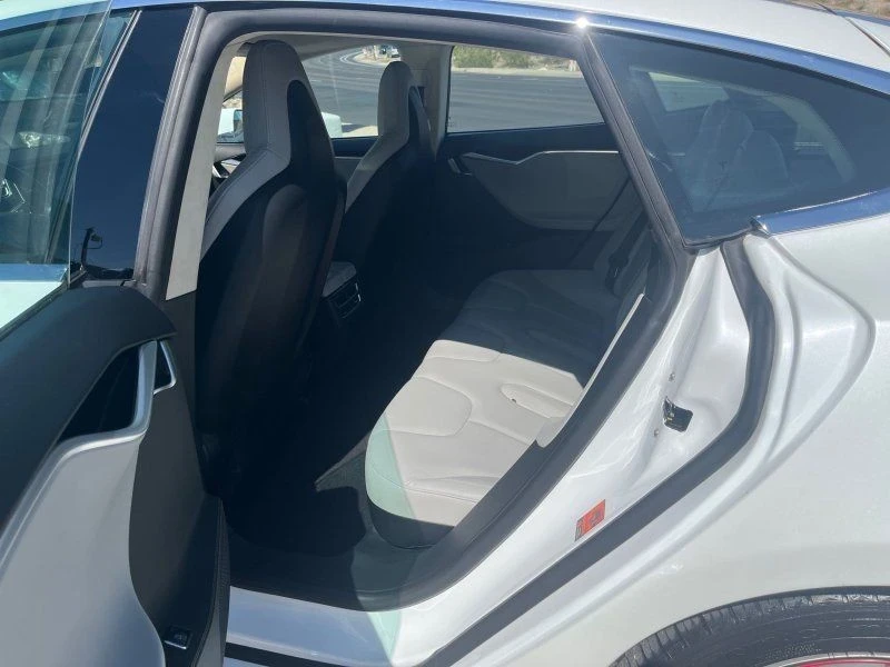 2014 Tesla Model S - Image 14 of 21